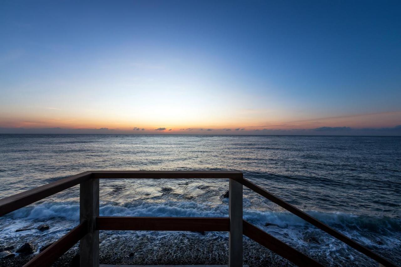 Kanna Seafront Estate Tulamben 外观 照片